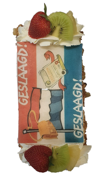 Afbeelding van GESLAAGD slagroomschnitte  Nederlandse vlag